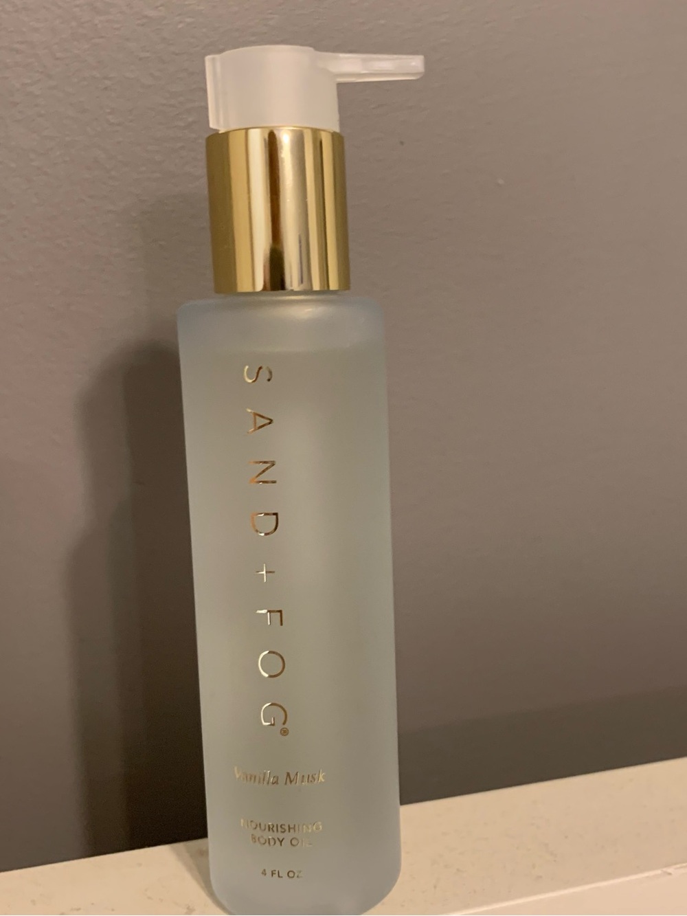 Sand + Fog Vanilla Musk Nourishing Body Oil 4 Oz